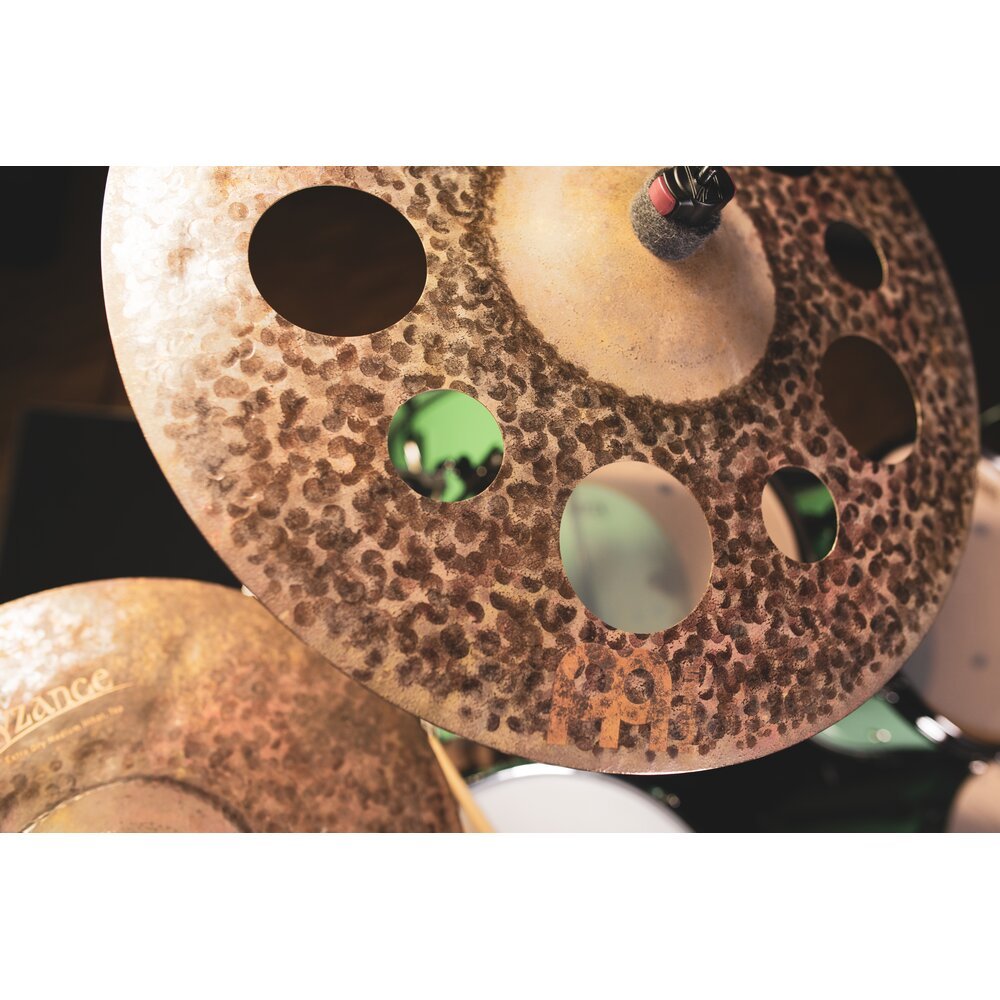 Meinl 18" Byzance Extra Dry Trash Crash Cymbal - Image 6