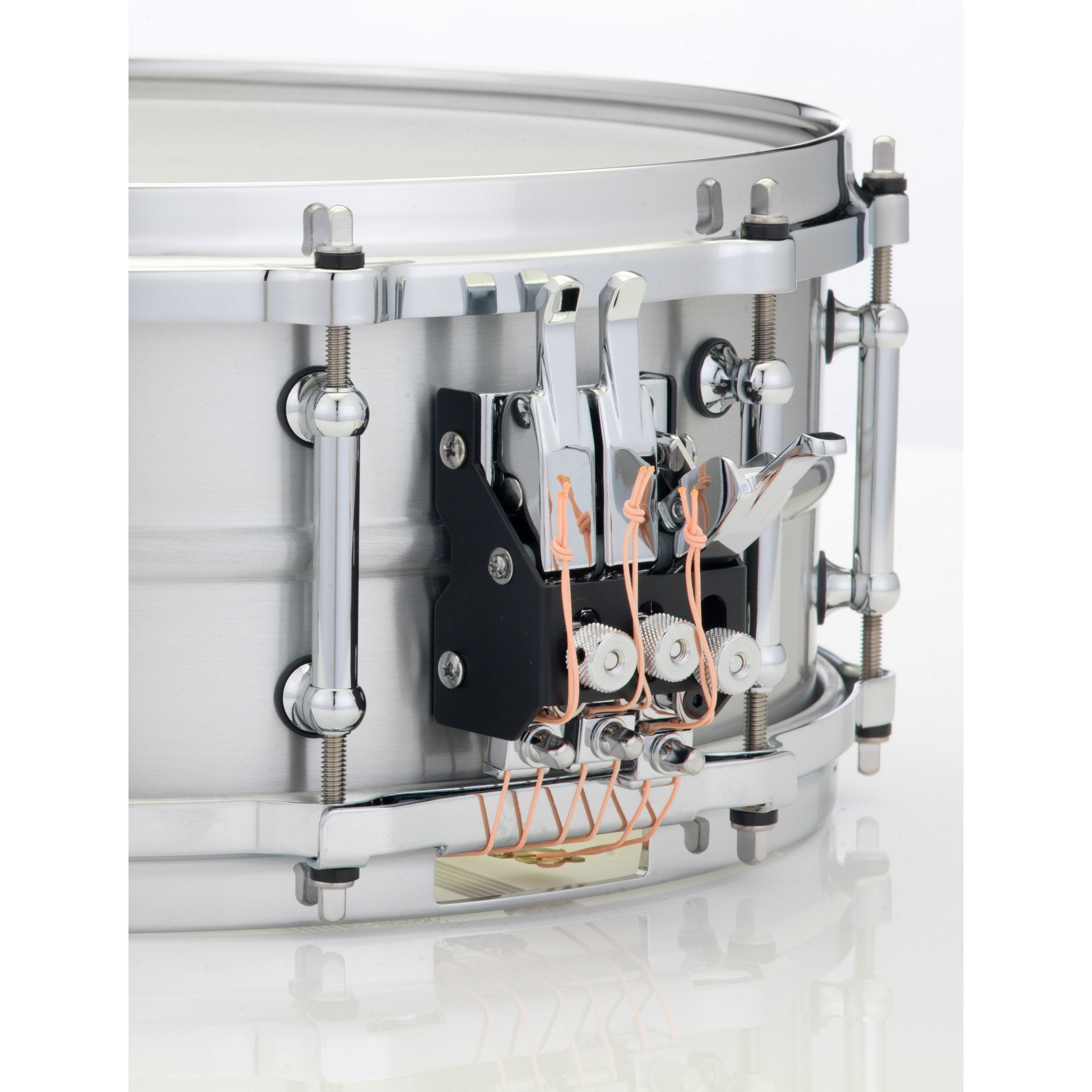 Pearl Symphonic Series Aluminum Concert Snare Drum - 14x5.5 - Image 2